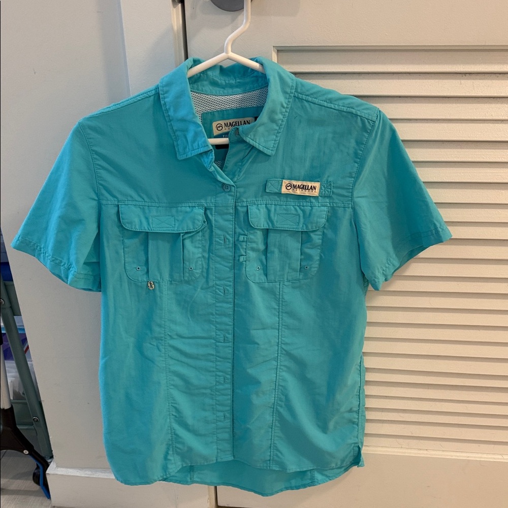 Magellan Outdoors Womens XS Aqua Button Down Shirt